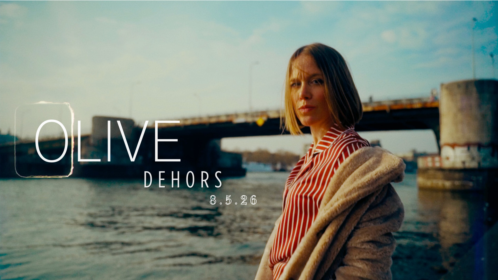 Miniature de l'article OLIVE NEW SINGLE "DEHORS"